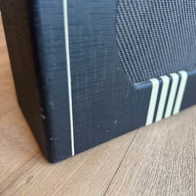 Supro 1820R Delta King 10 5-Watt 1x10" Guitar Combo 2021 - Present - Black / Cream Stripes image 2