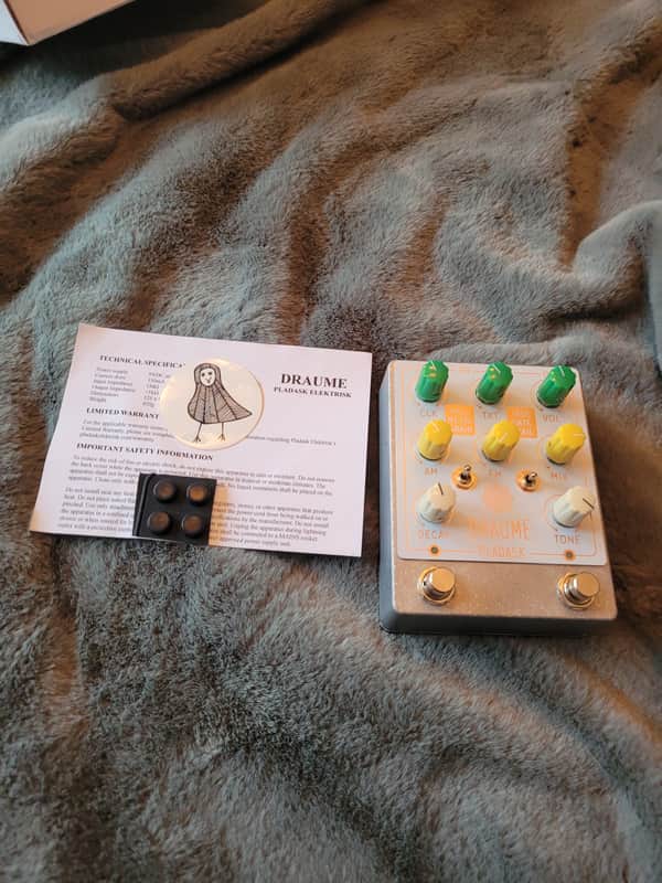 Pladask Elektrisk Draume V2