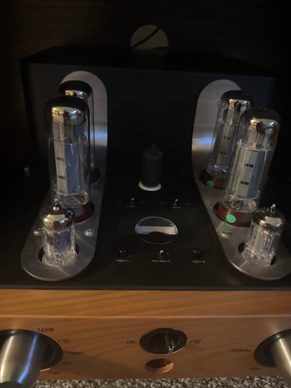 Unison research triode 25 - Cherry with dac