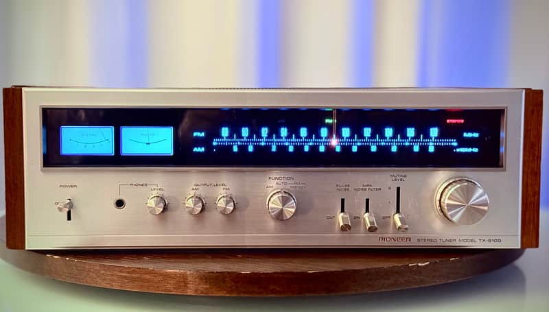 🎶✨ Pioneer TX-9100 Vintage AM/FM Stereo Tuner w/ Walnut Case