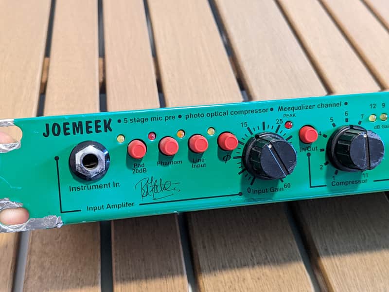 JOEMEEK VC6 マイクプリアンプ VC6 Meekbox - Joemeek VC6 Meekbox - Audiofanzine