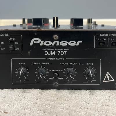 Pioneer DJM 707 mixer image 8