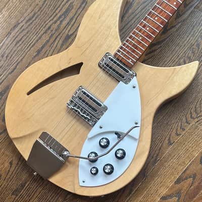 1996 Rickenbacker 330 - (Accent Vibrato) w/ OHSC image 3