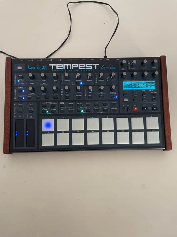 Dave Smith Instruments Tempest 6-Voice Drum Machine 2011 - 2018 - Black with Wood Sides image 1