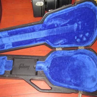 ~1983 Gibson Protector Case Black w/ Blue Interior image 4