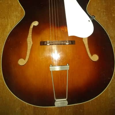 Kay K Archtop Cutaway 1950s 1960s - Sunburst image 2