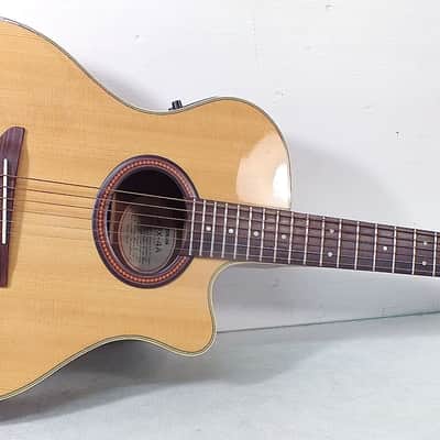 Yamaha APX-4A - Thin Body Electro-Acoustic Guitar - Excellent Condition image 1