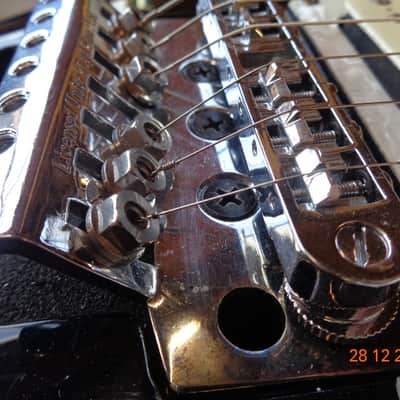Wide neck electric guitar for big hands image 9