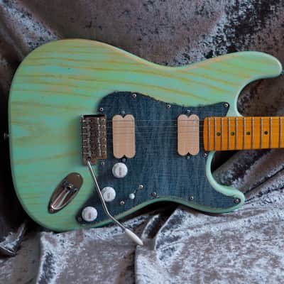 GB Liuteria Traditional Strato denim sky blue relic image 7