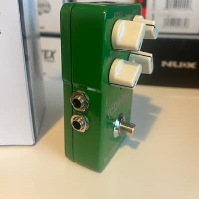 TC Electronic Corona Chorus 2011 - Present - Green image 4