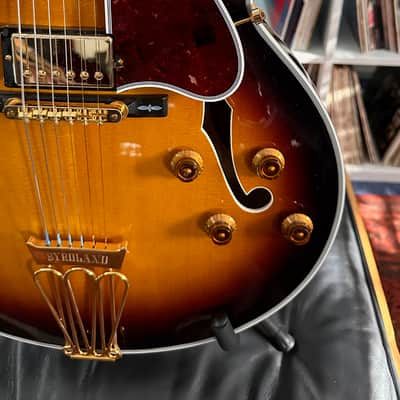 Gibson Crimson Custom Shop Byrdland 2014 - Sunburst image 7