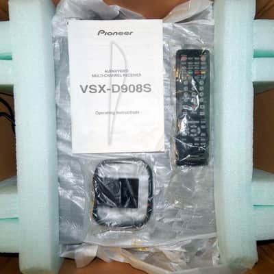 Pioneer VSX-D908S Home theater receiver in original box with manual and remote image 5