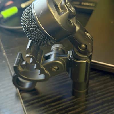 Electro-Voice ND44 Dynamic Cardioid Drum / Instrument Microphone w/ Clamp & Pouch image 1