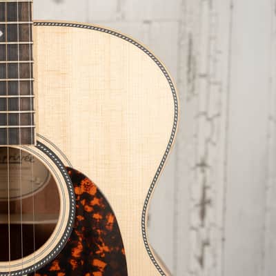 Larrivee OM-40 Mahogany image 12