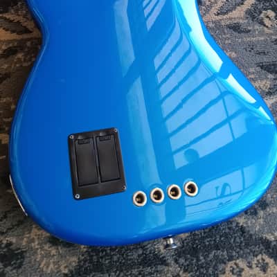 Fender American Ultra II Precision Bass with Ebony Fretboard 2024 - Present - Noble Blue image 17
