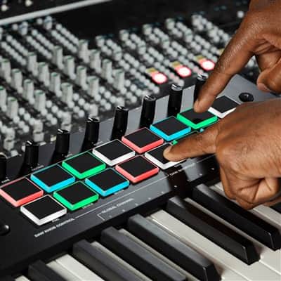 M-Audio Oxygen Pro 49 49-Key Keyboard Controller image 7