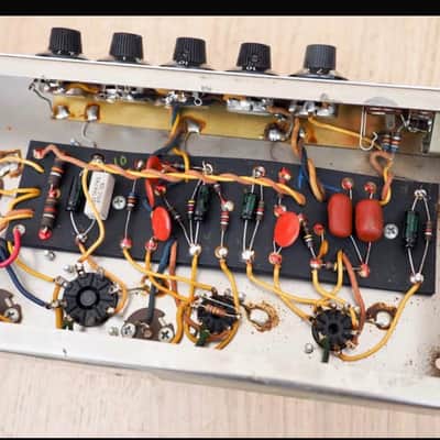 Fender Vibro Champ 6-Watt 1x8" Guitar Combo 1964 - 1967 - Black Panel image 12