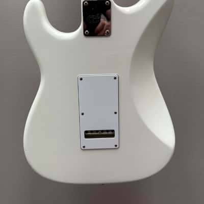 G&L Legacy HSS 2018 - Alpine White **6.65 lbs** image 6