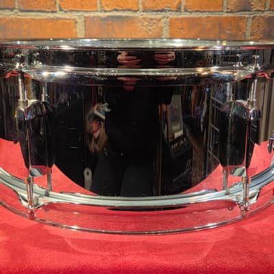 Pearl 13x5.5" Steel Shell Snare Chrome image 4