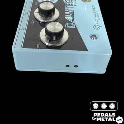 Radio Wave Effects Dalliter Fuzz Pedal - Blue face X13222 image 4