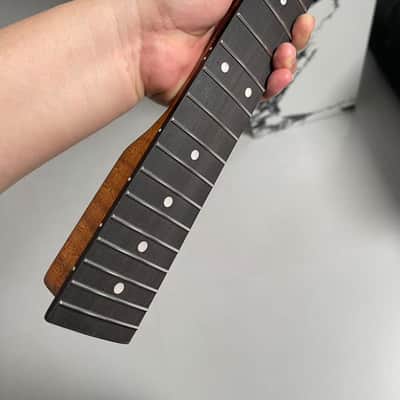 4a Round End stainless steel 22frets Roasted flame Maple guitar neck 25.5inch hole 10mm Satin Rosewood fingerboard ,4A Bone nut Stainless steel 22fret satin Roasted Flame Maple electric guitar neck image 3