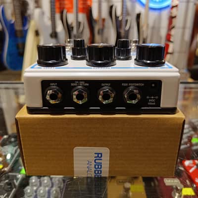 DOD Rubberneck Analog Delay White/Blue image 2