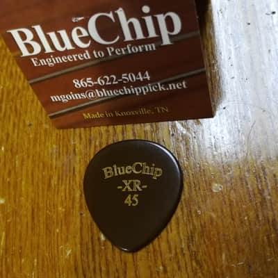 Blue Chip XR-45 pick 1.143mm large round guitar / mandolin pick image 5