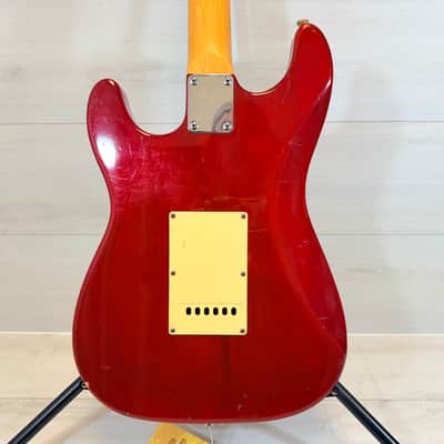 Crestwood Strat-Style Electric Guitar – Red Finish image 9