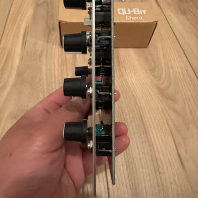 Qu-Bit Electronix Chord v1 2014 - 2018 - Silver image 5