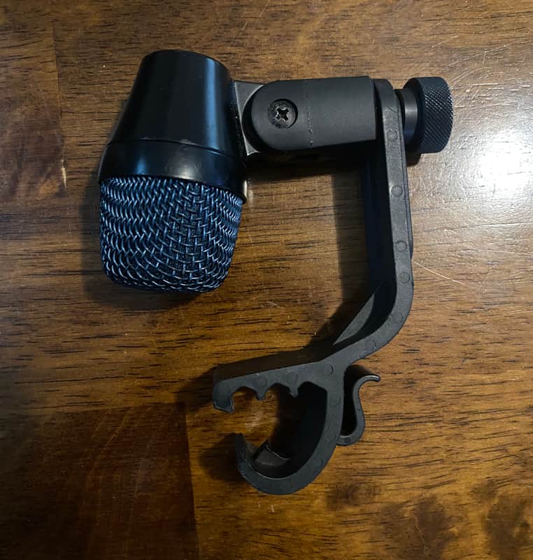 Sennheiser e904 Cardioid Dynamic Drum Microphone with Rim Clip 2004 - Present - Black image 1