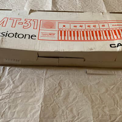 Casio MT-31 Casiotone MT31 37-Key Semi Analog Keyboard MIJ 1980's White RARE MINT in orignal box with Users Manual booklet image 24