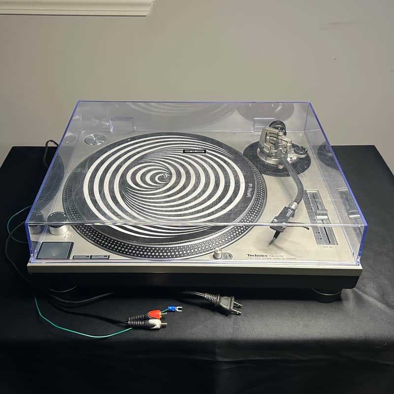 Technics SL-1200MK2 — working direct-drive DJ turntable image 1
