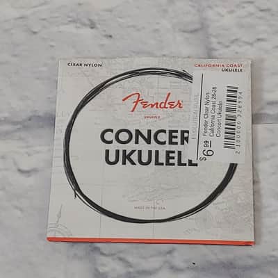 Fender Clear Nylon California Coast 28-28 Concert Ukulele image 2