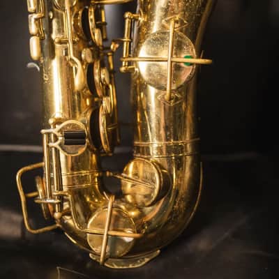 Martin Late 20's Low Pitch Alto Saxophone with Hardshell Case - Used image 3