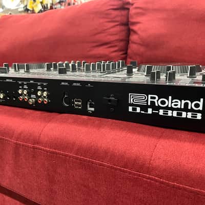 Roland DJ-808 DJ Controller - Black image 20
