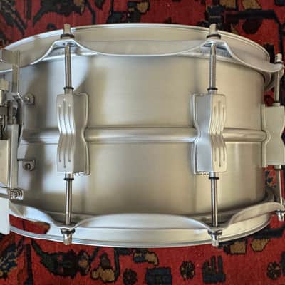 Ludwig LM405LTD Acrolite Limited Edition 6.5x14" 10-Lug Aluminum Snare Drum with Matte Silver Hardware Matte Aluminum P-90 Version image 3