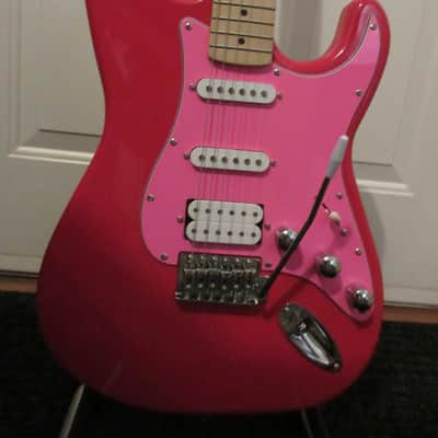 ~Cashified~ Kramer Strat-Style Red Rock 'n' Roller image 6