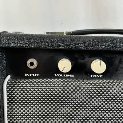 Dr. Z Carmen GHIA ZA-7 1 x12 Tube Amp w/ Red Fang Speaker - Black image 2