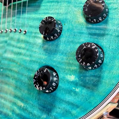 Michael Kelly Patriot Decree 2018 - Coral Blue w/HSC image 9