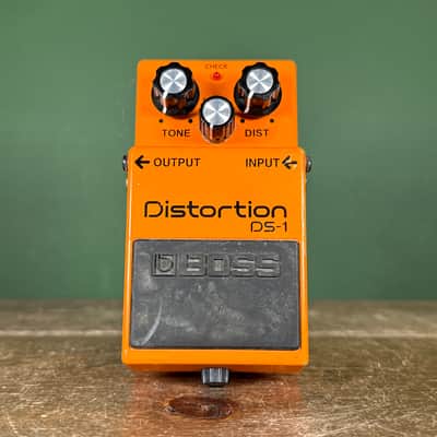 Boss DS-1 Distortion (Silver Label) 1994 - Present - Orange image 2