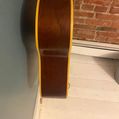 Gibson J45 1964 - Cherry Burst image 4