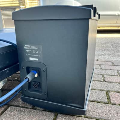 Bose L1 image 4