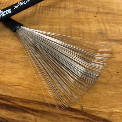 Vic Firth Steve Gadd Retractable Wire Brushes (pair) image 3