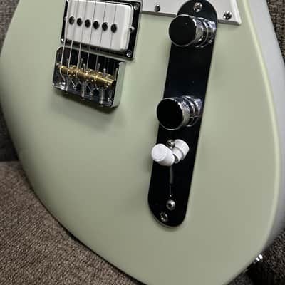 CP Thornton Classic II 2023 - Mint Green / India Ivory sides. image 5
