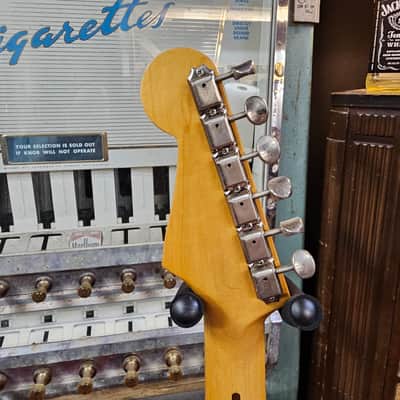 1994 Fender 54' Reissue Stratocaster ST-54  MIJ Sunburst image 9