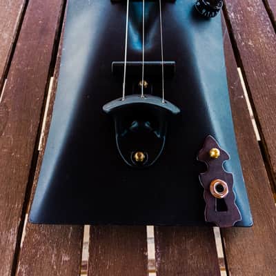 MADE TO ORDER Handmade 3 Strings Shovel Guitar Matte Black, Mild Relic image 3