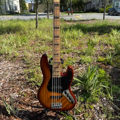 Fender Elite Jazz Bass V image 3