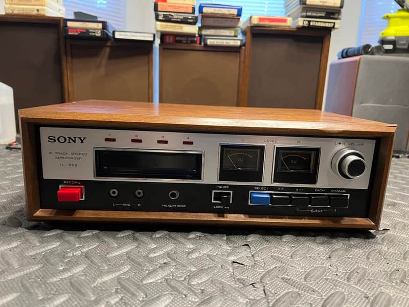 Sony TC-228 vintage 8 Track Tape  deck clean! Including manual image 1