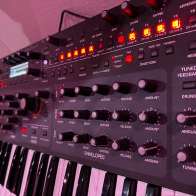 Sequential Pro 3 37-Key 3-Voice Monophonic / Paraphonic Synthesizer image 4