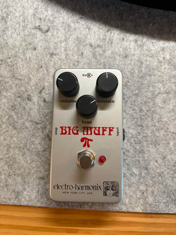 Electro-Harmonix Ram's Head Big Muff Pi